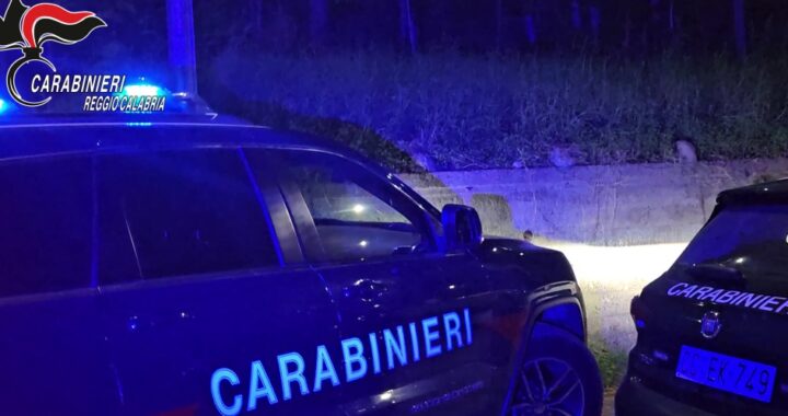 Campo Calabro, aggredisce la convivente incinta colpendola con una cinghia: arrestato dai Carabinieri