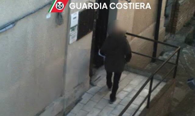 PALMI. False attestazioni e presenze fantasma: irregolarità di un centro di formazione per marittimi